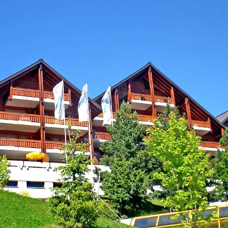 Eaux-vives 202 By Interhome